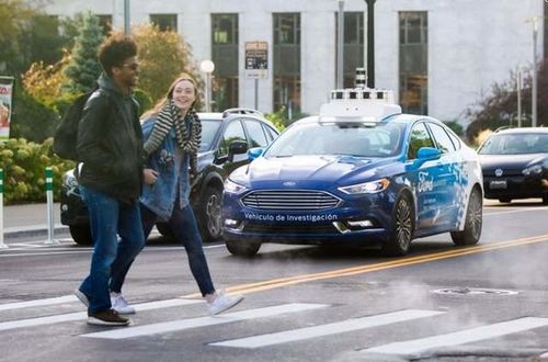 福特自动驾驶出租车服务上线时间将推迟至2022年